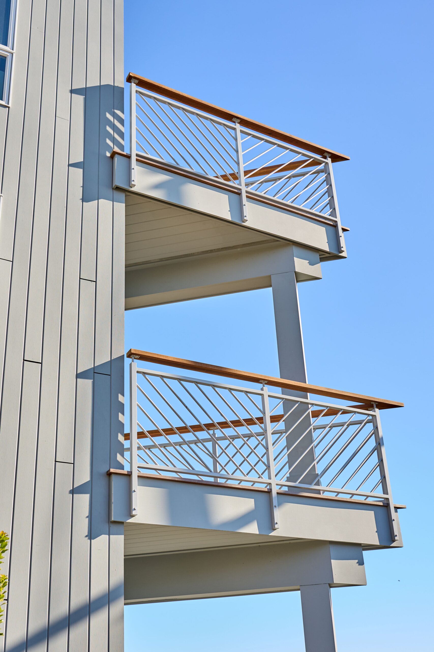 Beachfront Railing - Compass Ironworks