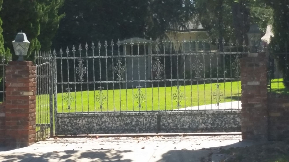Beverly Hills Ironwork (61)