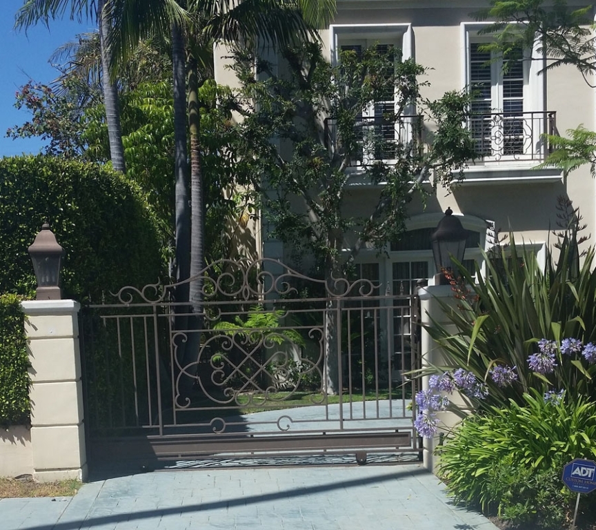 Iron Gate on Bedford