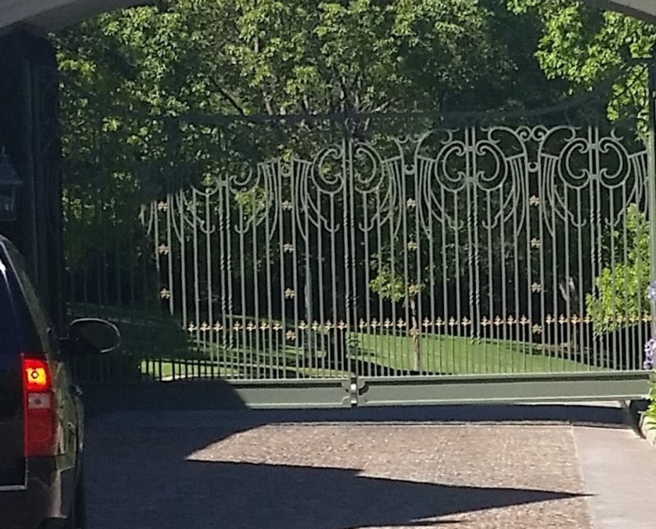 Private Drive Gate outside Beverly Hills