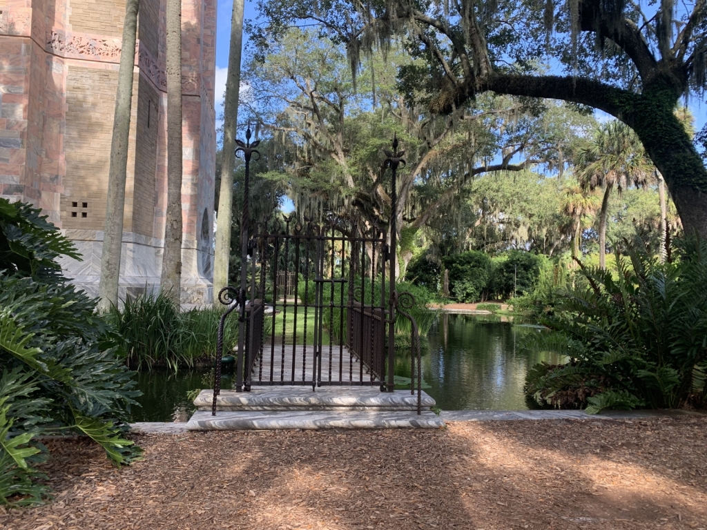 Iron-Gates1