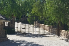 Large Driveway Gate near Rexford Dr
