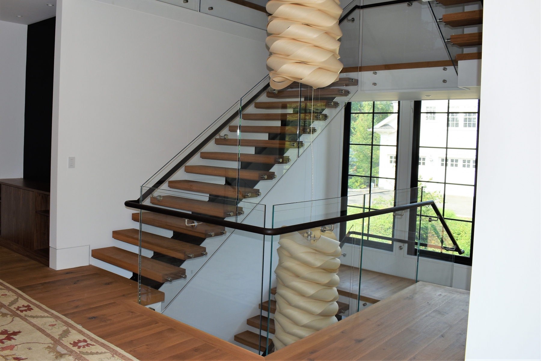 Contemporary-Floating-Stair-4