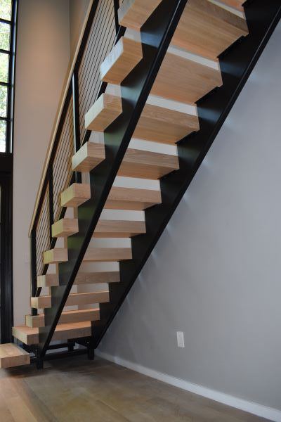 Dual-Stringer-Block-Staircase-3