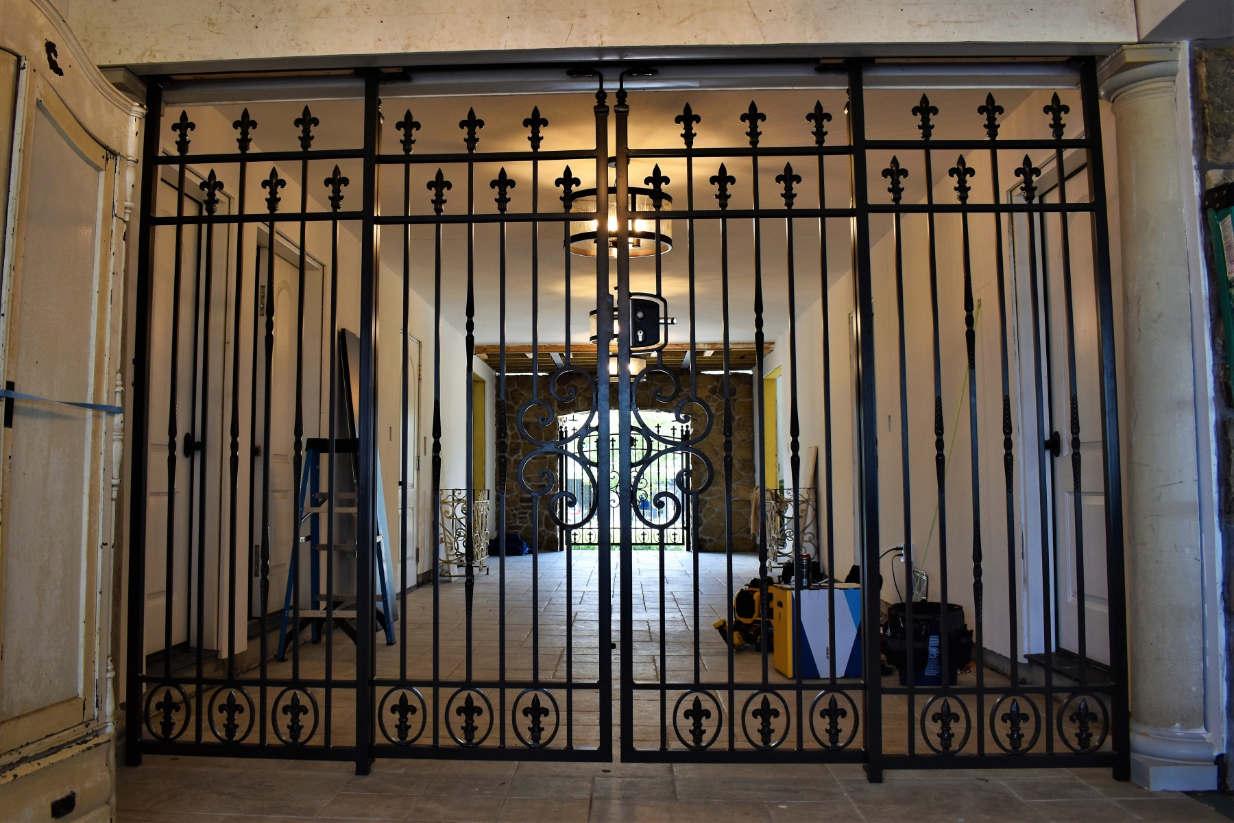 Tuscan-Ornamental-Gate-4