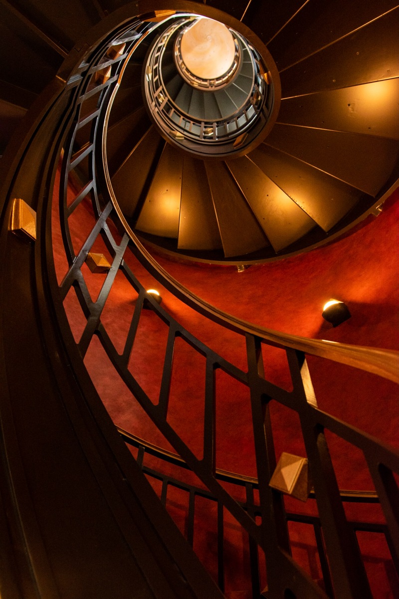 Double-Helical-Staircase-09