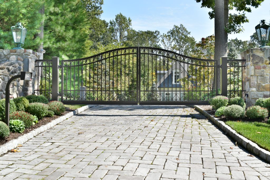 Estate Security Gate with Automation