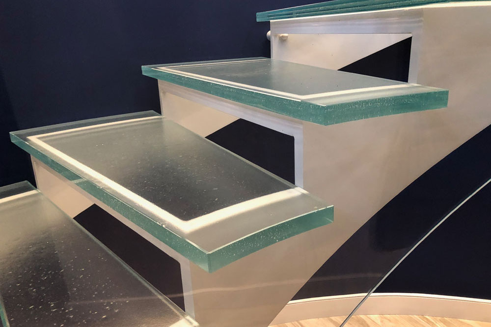 Solid Laminated Glass Steps